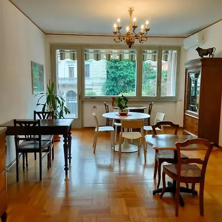 Velocipede Bed & Breakfast *